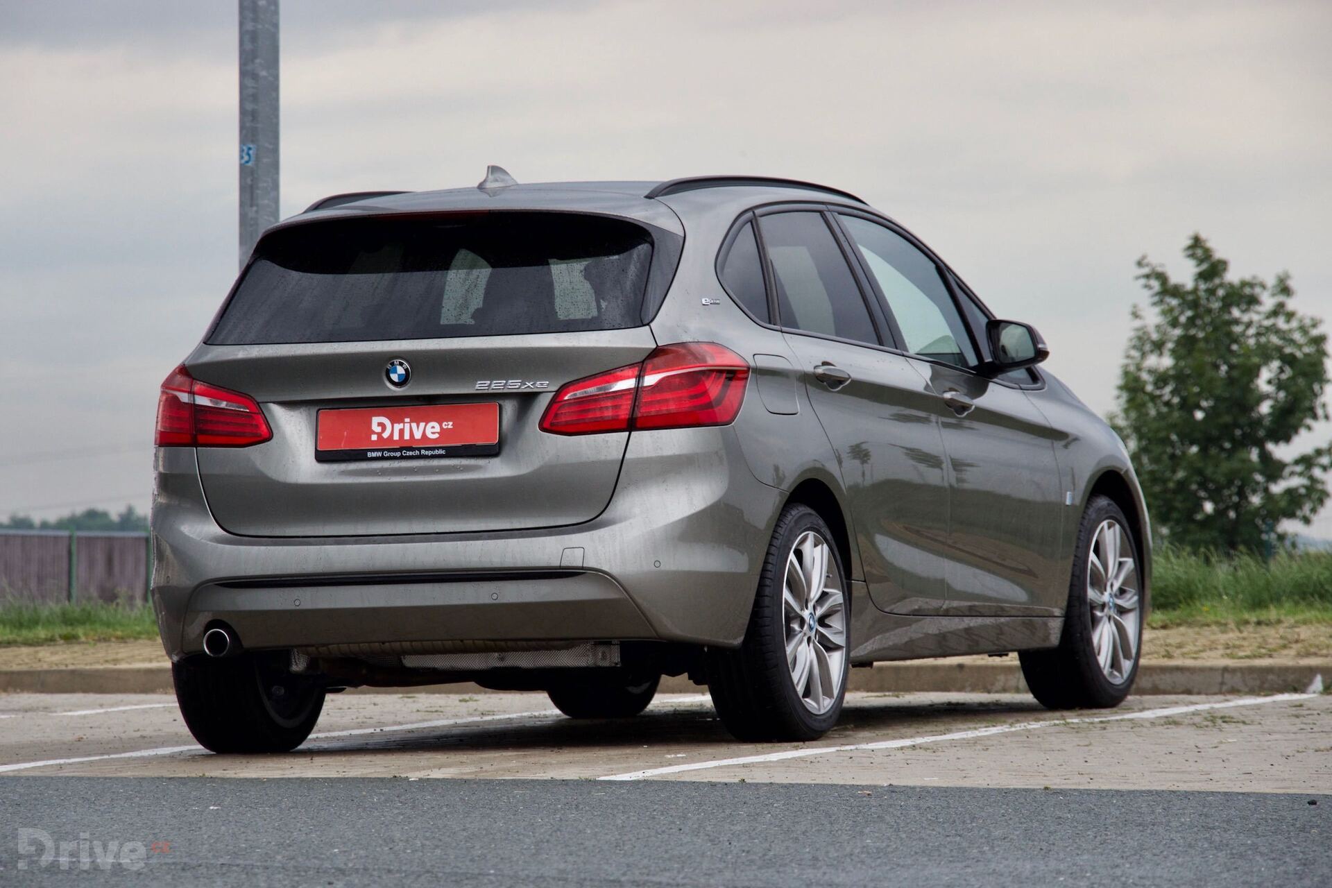 BMW 225xe