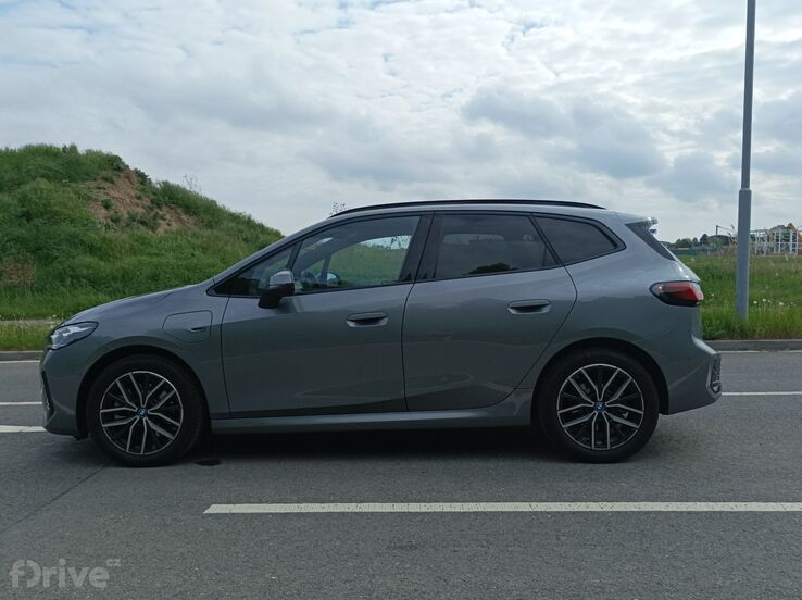 BMW 230e xDrive Active Tourer