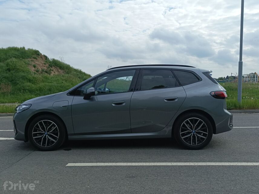 BMW 230e xDrive Active Tourer