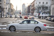 BMW 330e