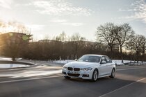 BMW 330e