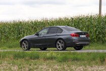 BMW 330e (2015)