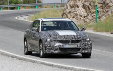 BMW 330e iPerformance (2021)