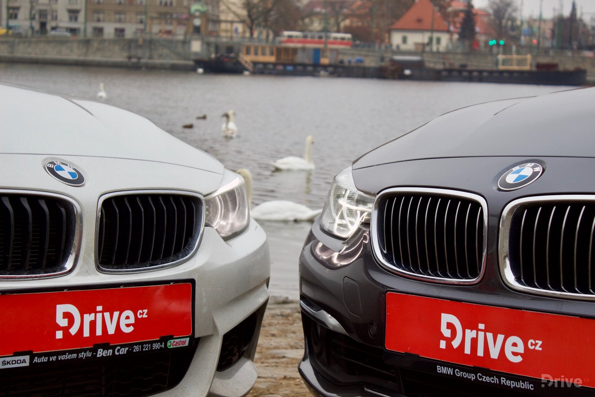 BMW 330e vs BMW 428i