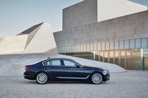 BMW 530e (2017)