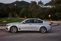 BMW 530e (2017)