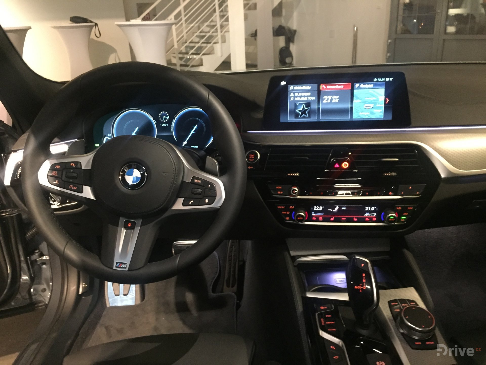 BMW 530e (2017)