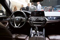 BMW 530e (2017)