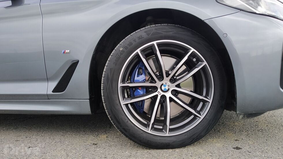 BMW 530e xDrive (2021)