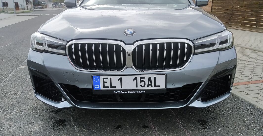 BMW 530e xDrive (2021)