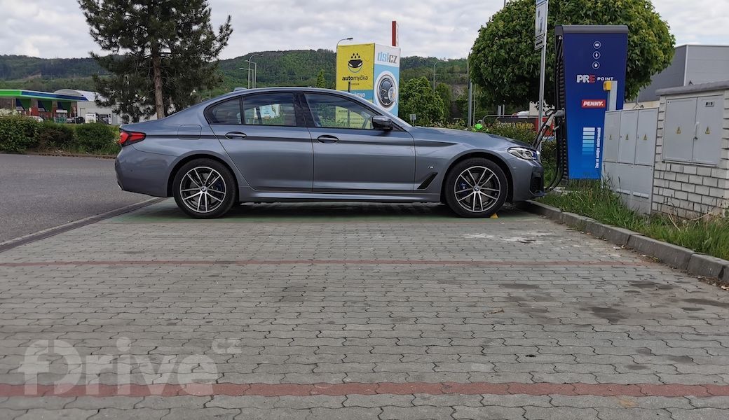 BMW 530e xDrive Sedan