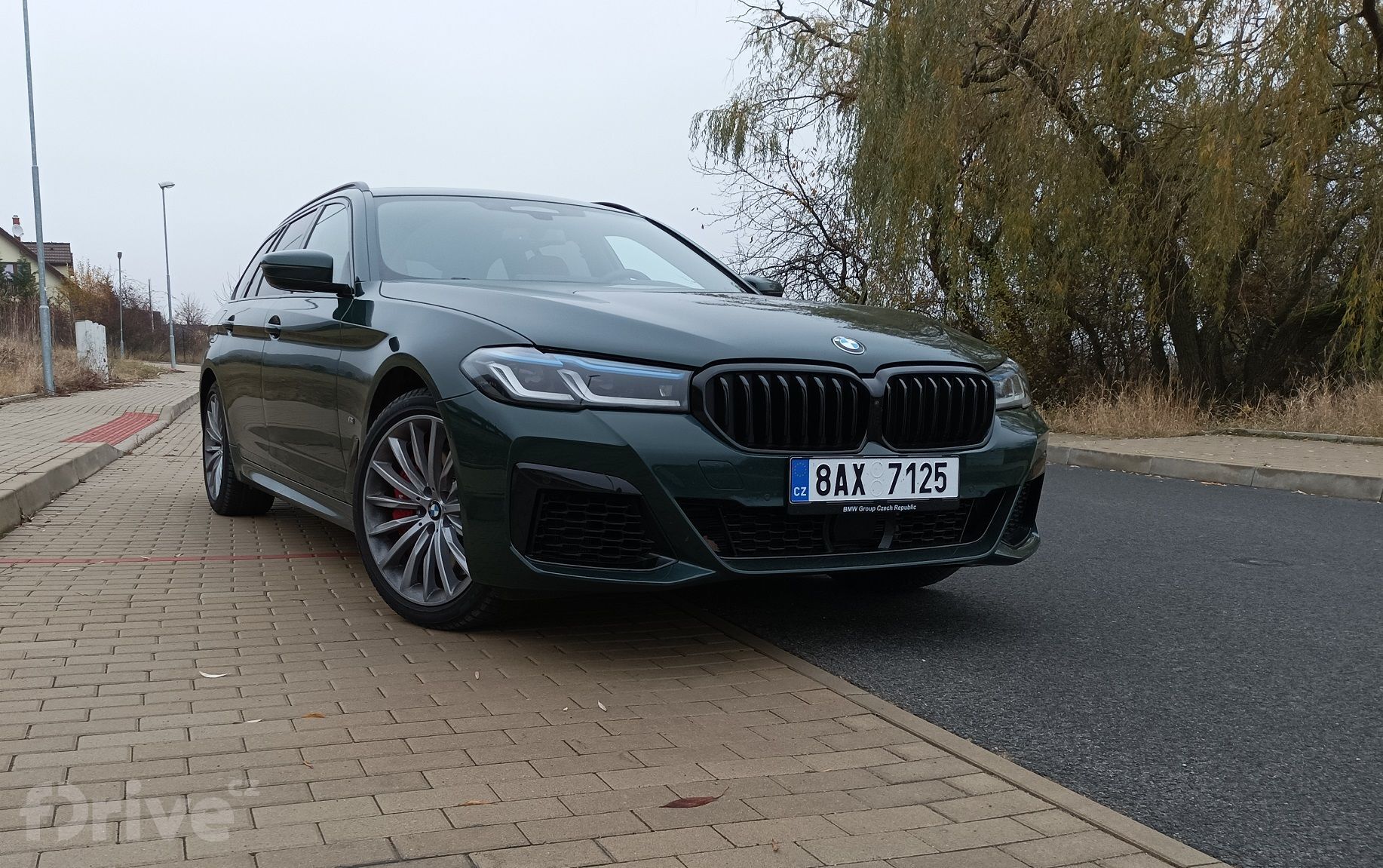 BMW 540i xDrive Touring (2021)