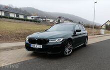 BMW 540i xDrive Touring (2021)