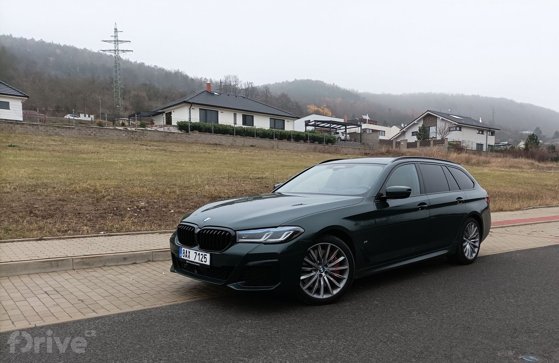 BMW 540i xDrive Touring (2021)