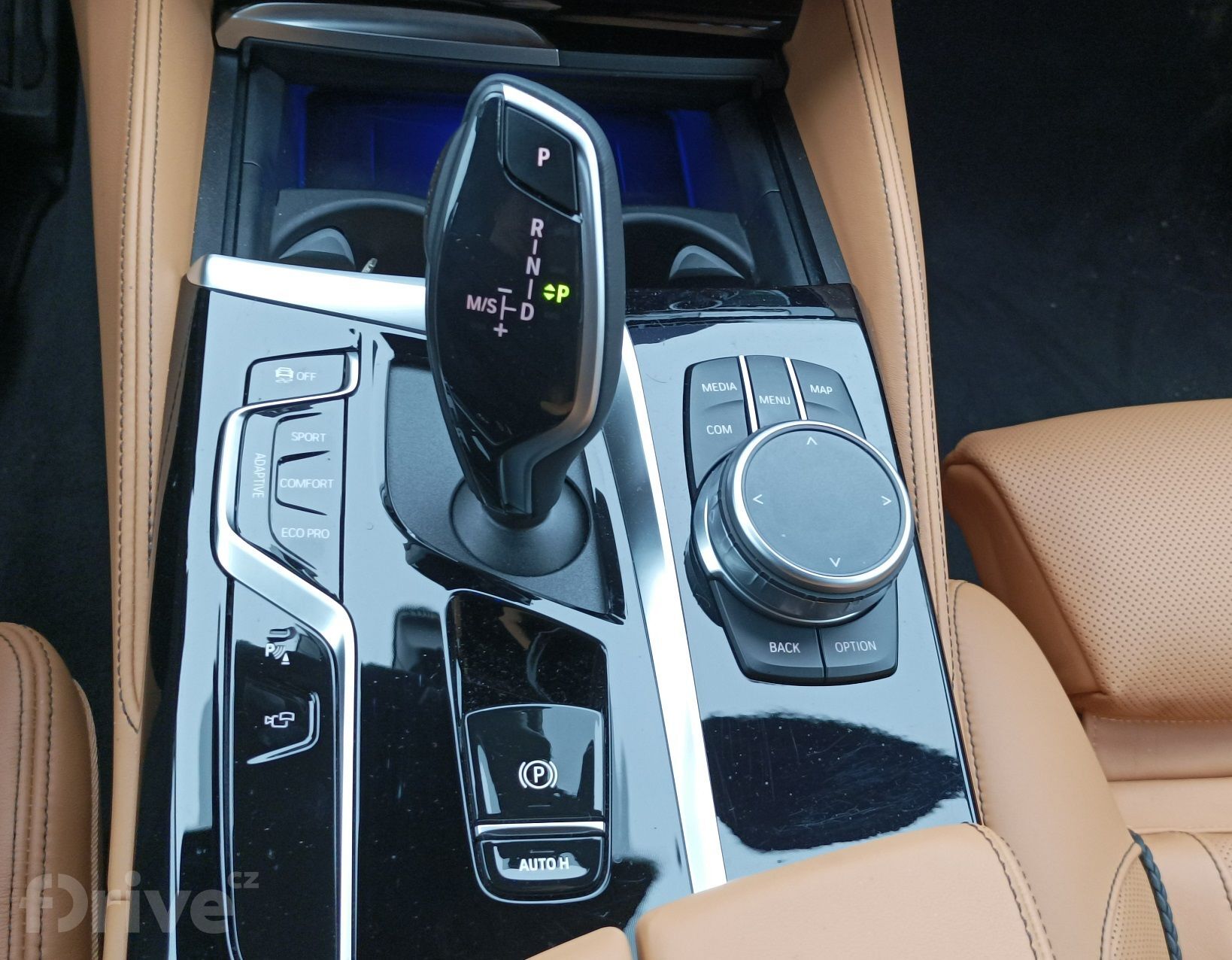 BMW 540i xDrive Touring (2021)