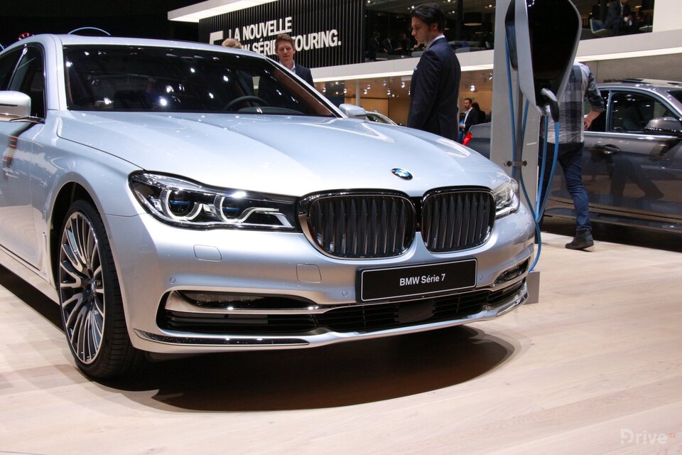 BMW 740e