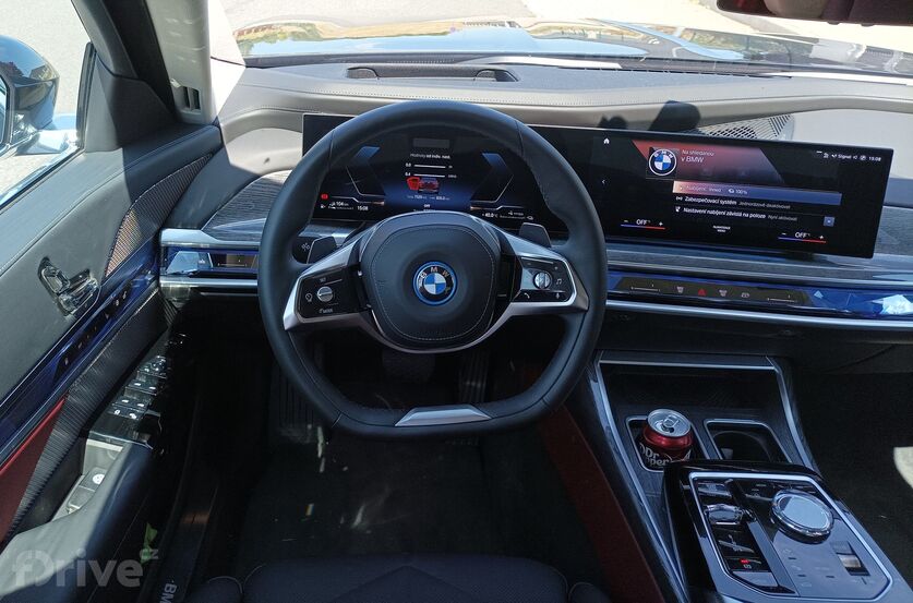 BMW 750e xDrive