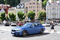 BMW 750i