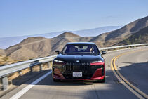 BMW 760i xDrive Aventurin Red Metallic Two-Tone