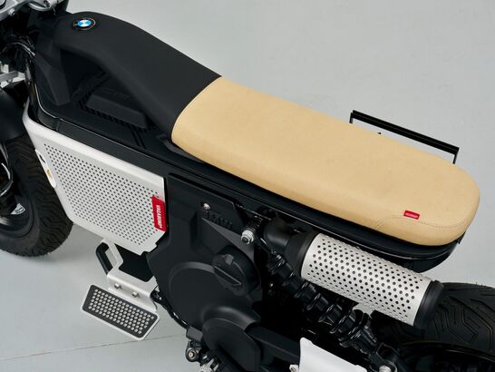 BMW CE 02 x Vagabund