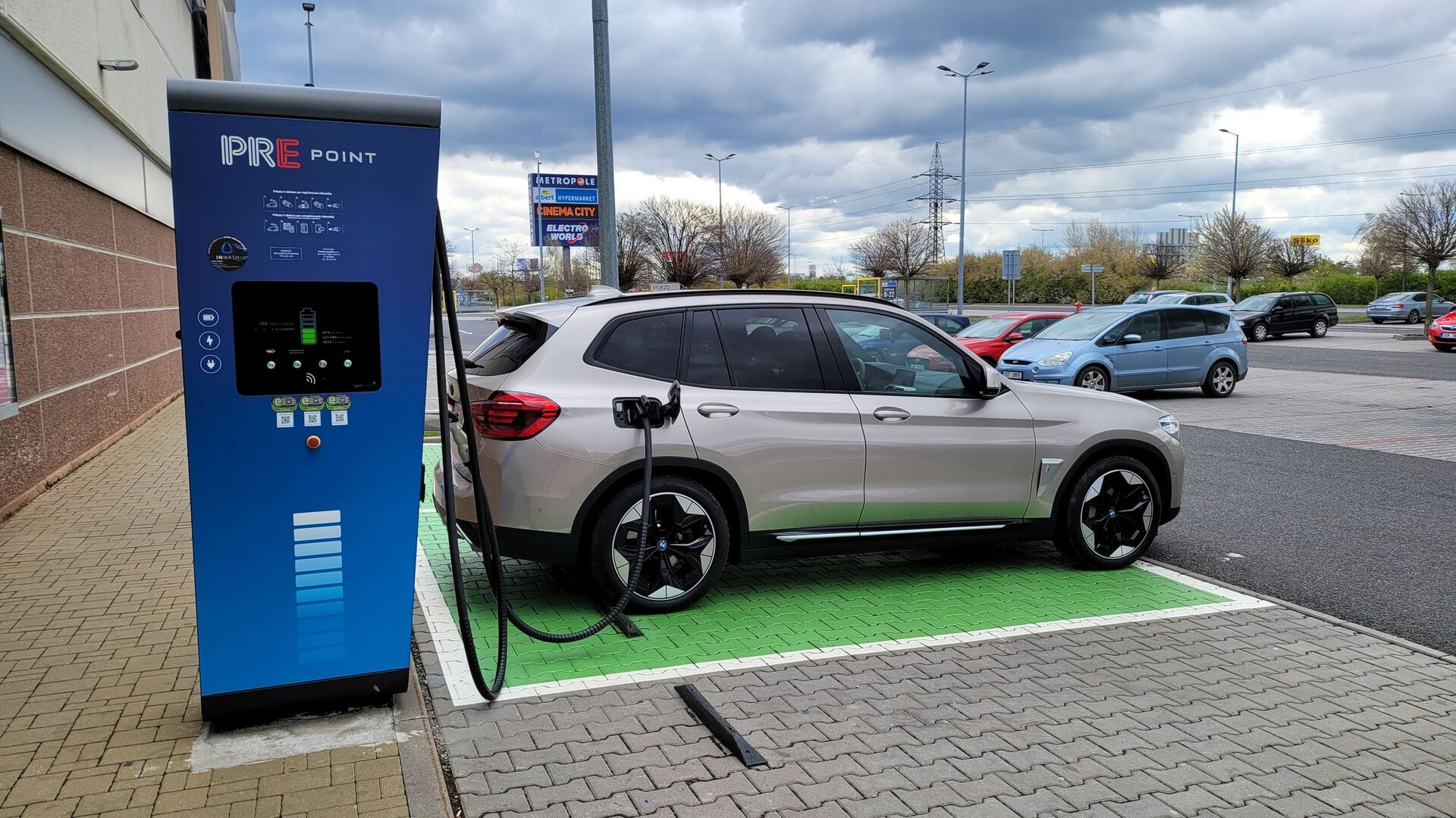 BMW Charging