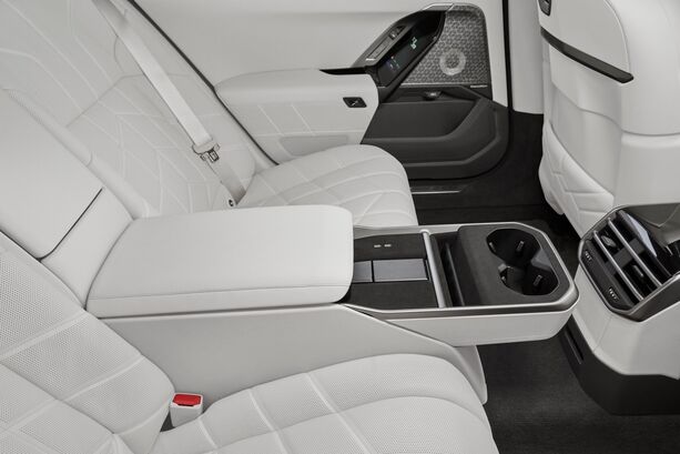 BMW Concept 7 Protection