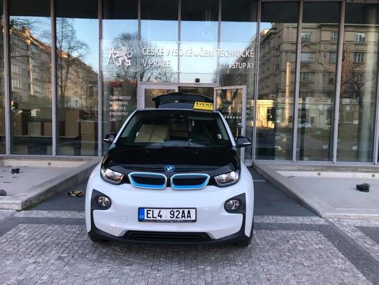BMW i3
