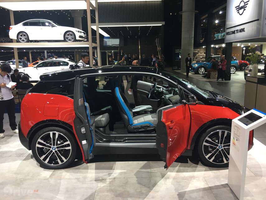 BMW i3s