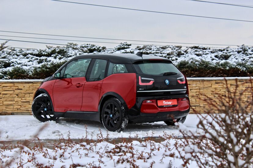 BMW i3s