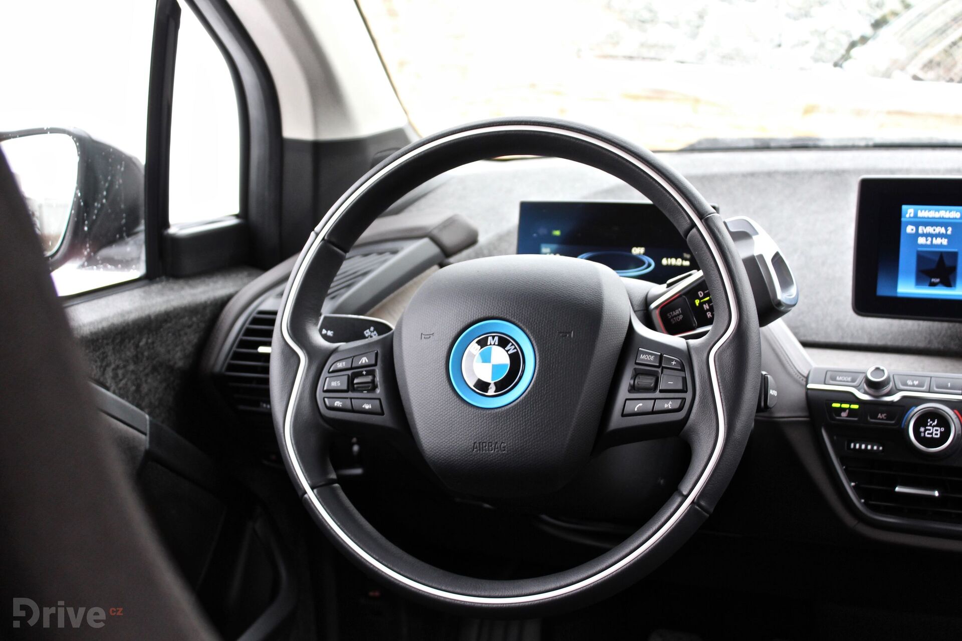 BMW i3s
