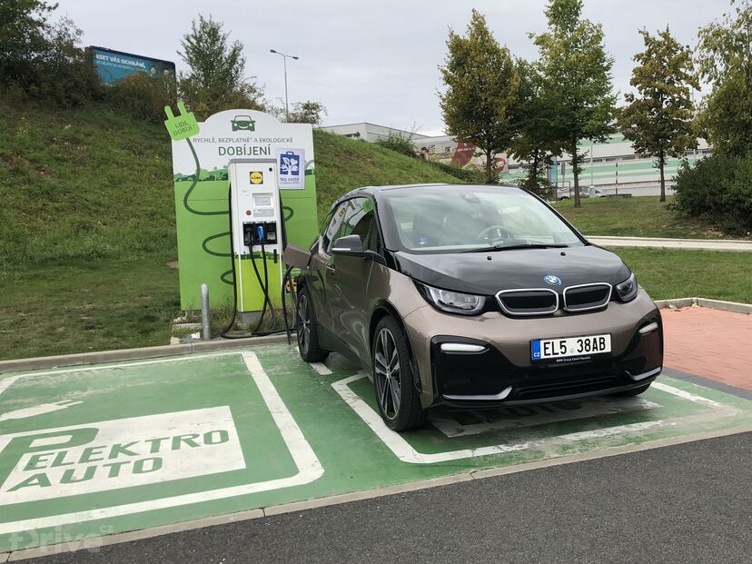 BMW i3s