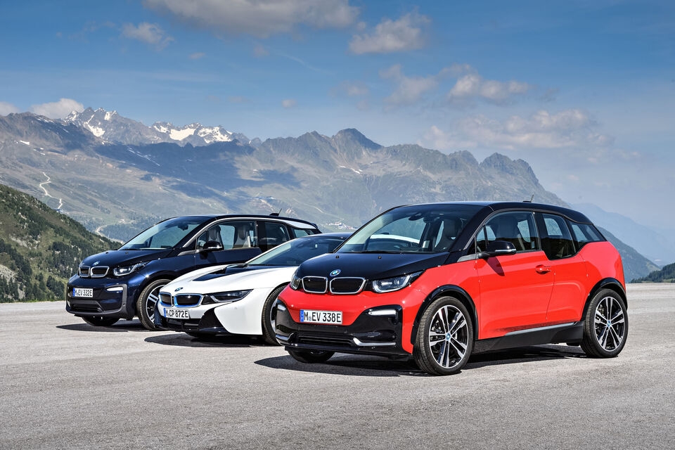 BMW i3s,BMW i3 a BMW i8