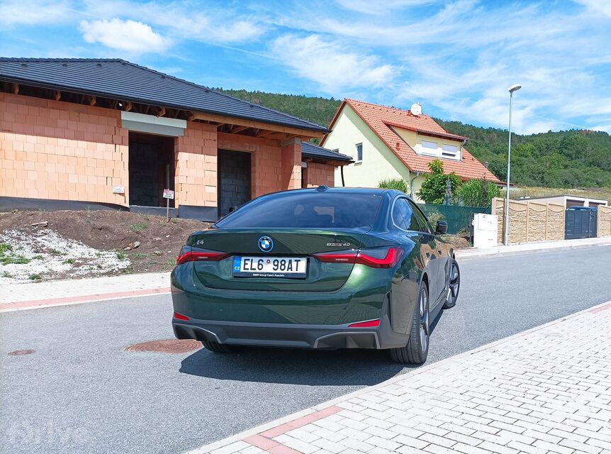 BMW i4 eDrive40