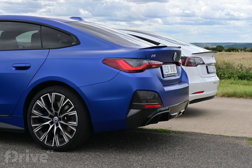 BMW i4 vs. Tesla Model 3