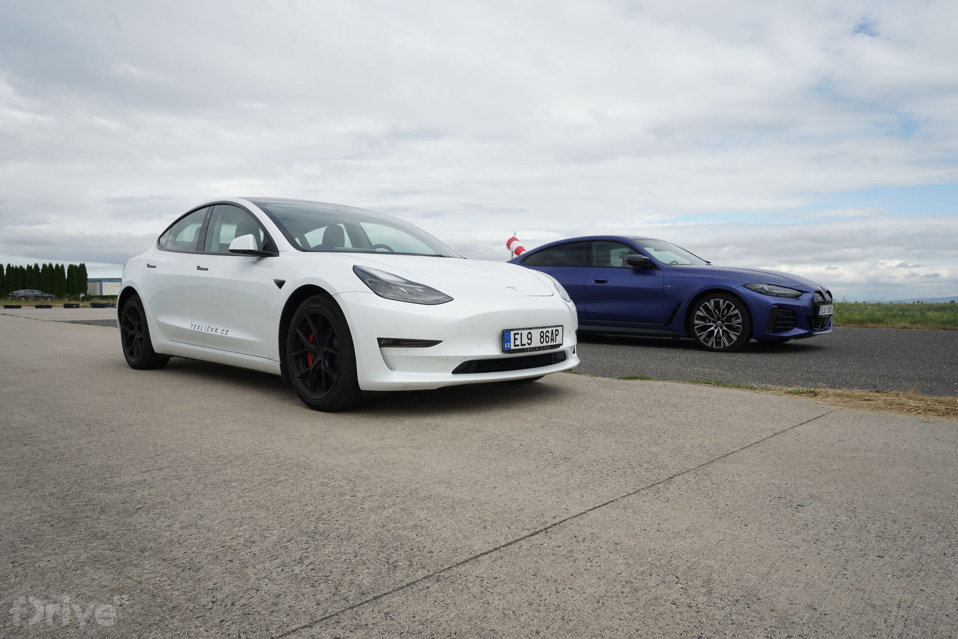 BMW i4 vs. Tesla Model 3