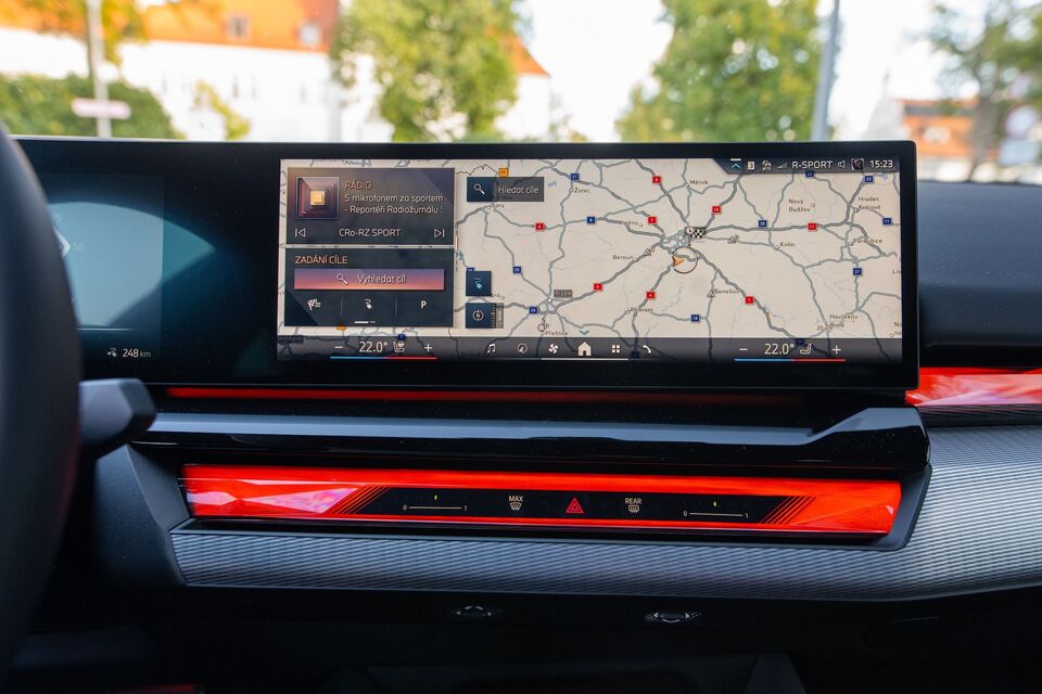 BMW i5 eDrive 40