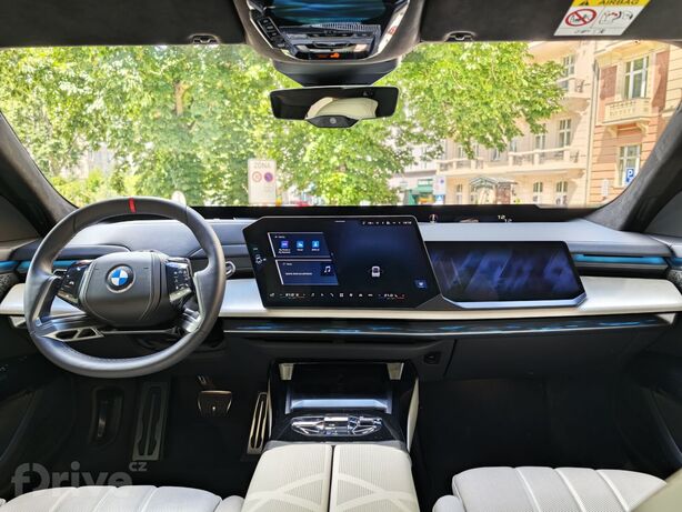 BMW i7 facelift (2026)