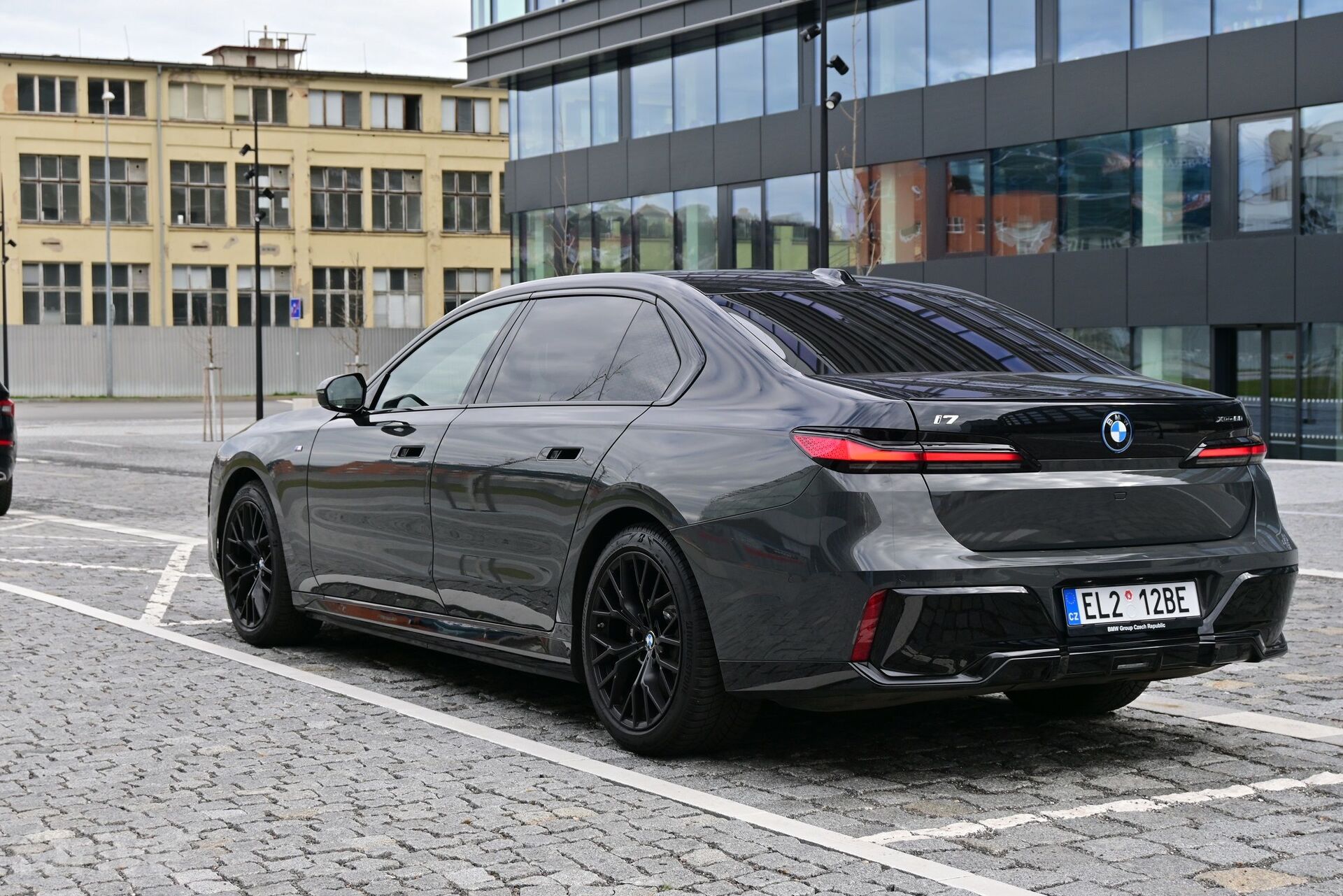 BMW i7 M60 xDrive (2023)