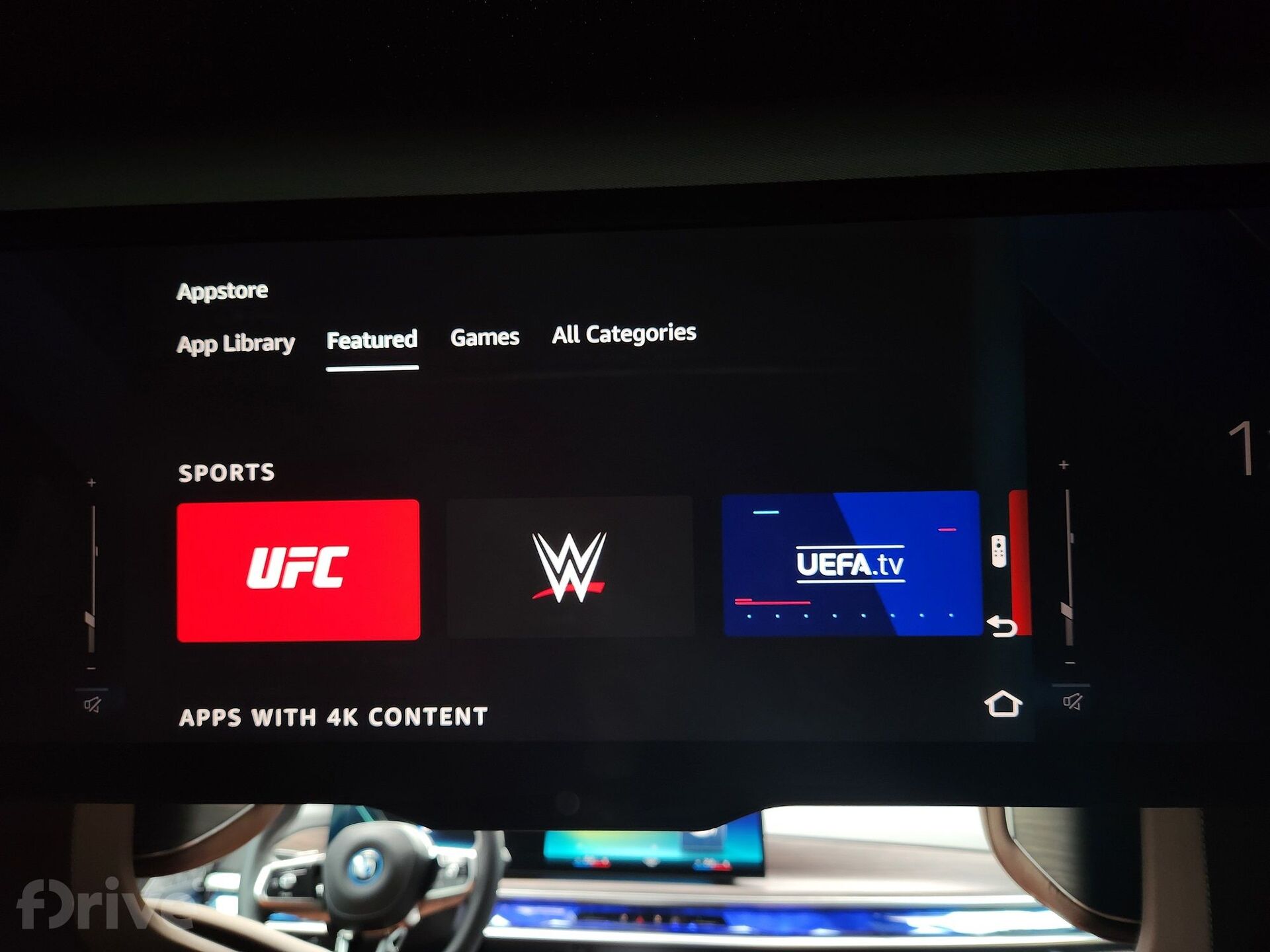 BMW i7 Theatre Screen