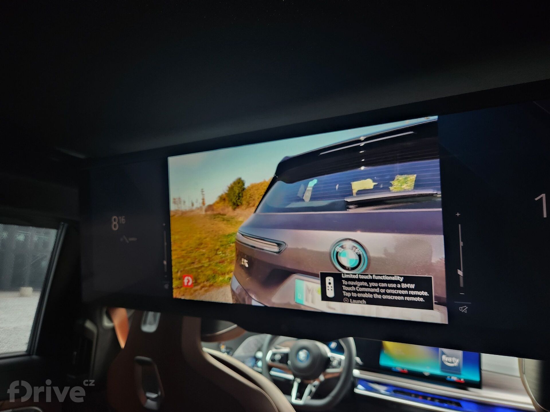 BMW i7 Theatre Screen