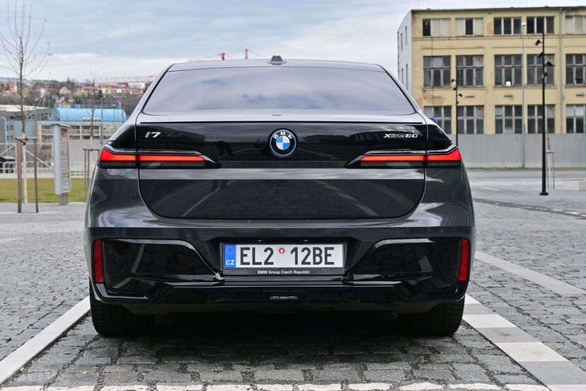 BMW i7 xDrive 60
