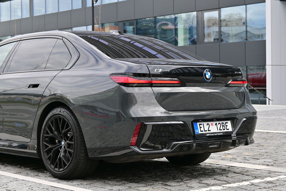 BMW i7 xDrive 60