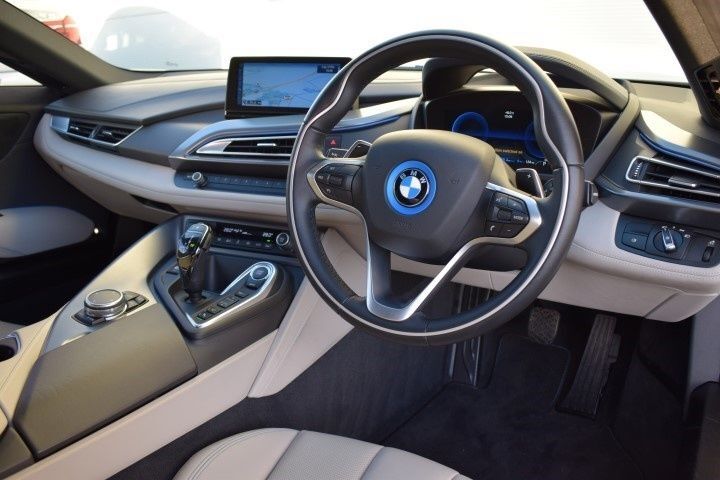 BMW i8 (2014)