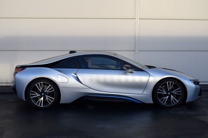 BMW i8 (2014)