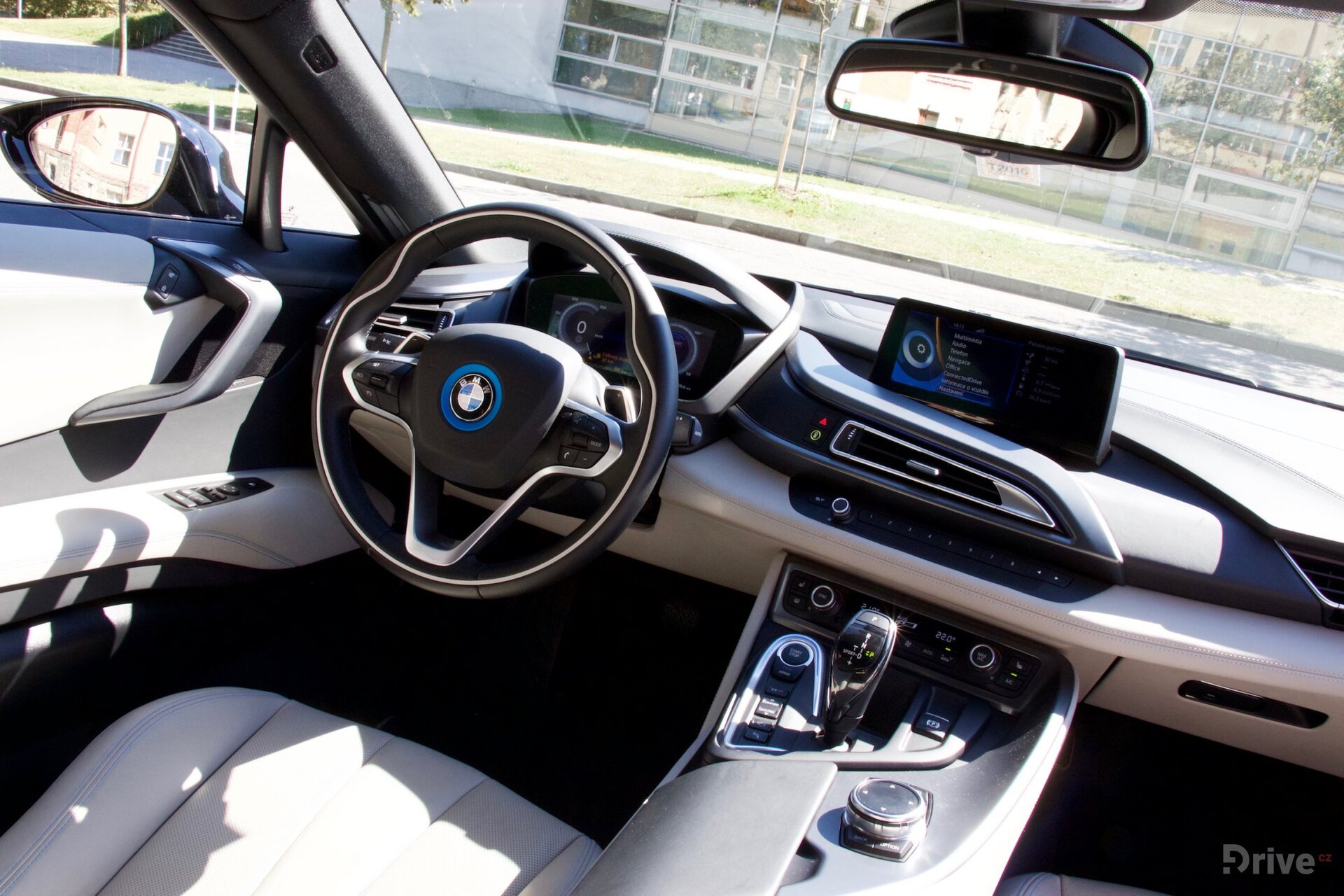 BMW i8 (2014)