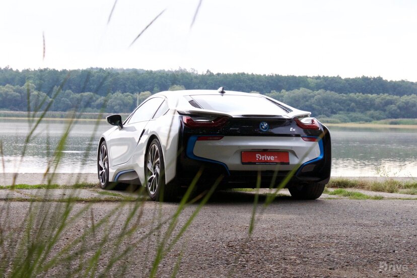 BMW i8 (2014)