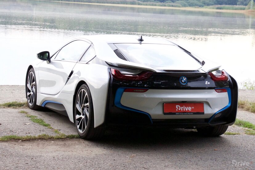 BMW i8 (2014)