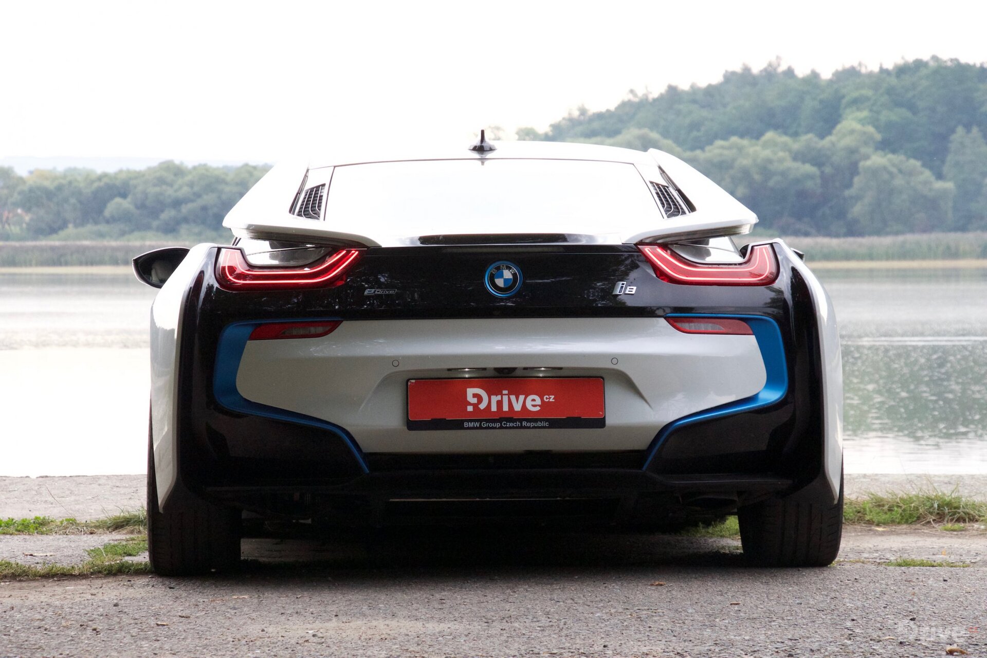 BMW i8 (2014)