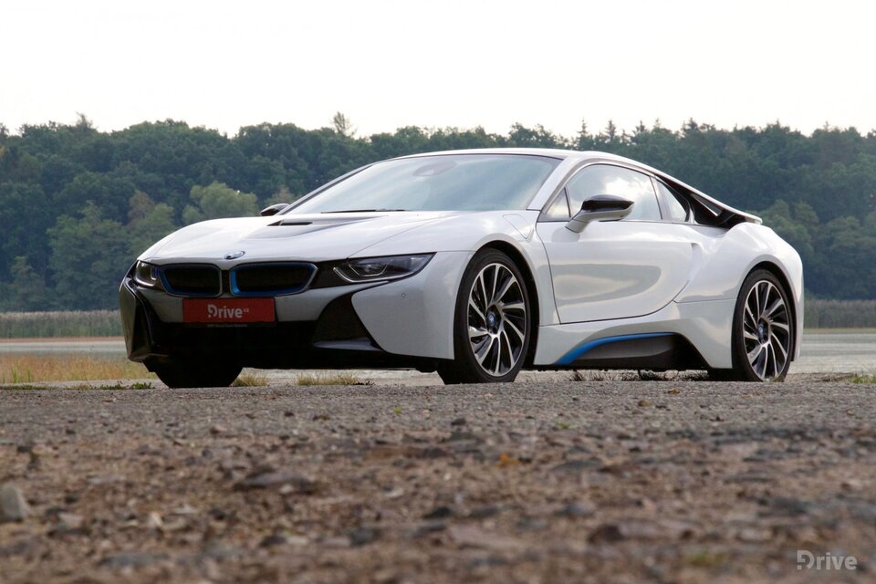 BMW i8 (2014)