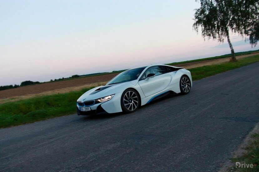 BMW i8 (2014)